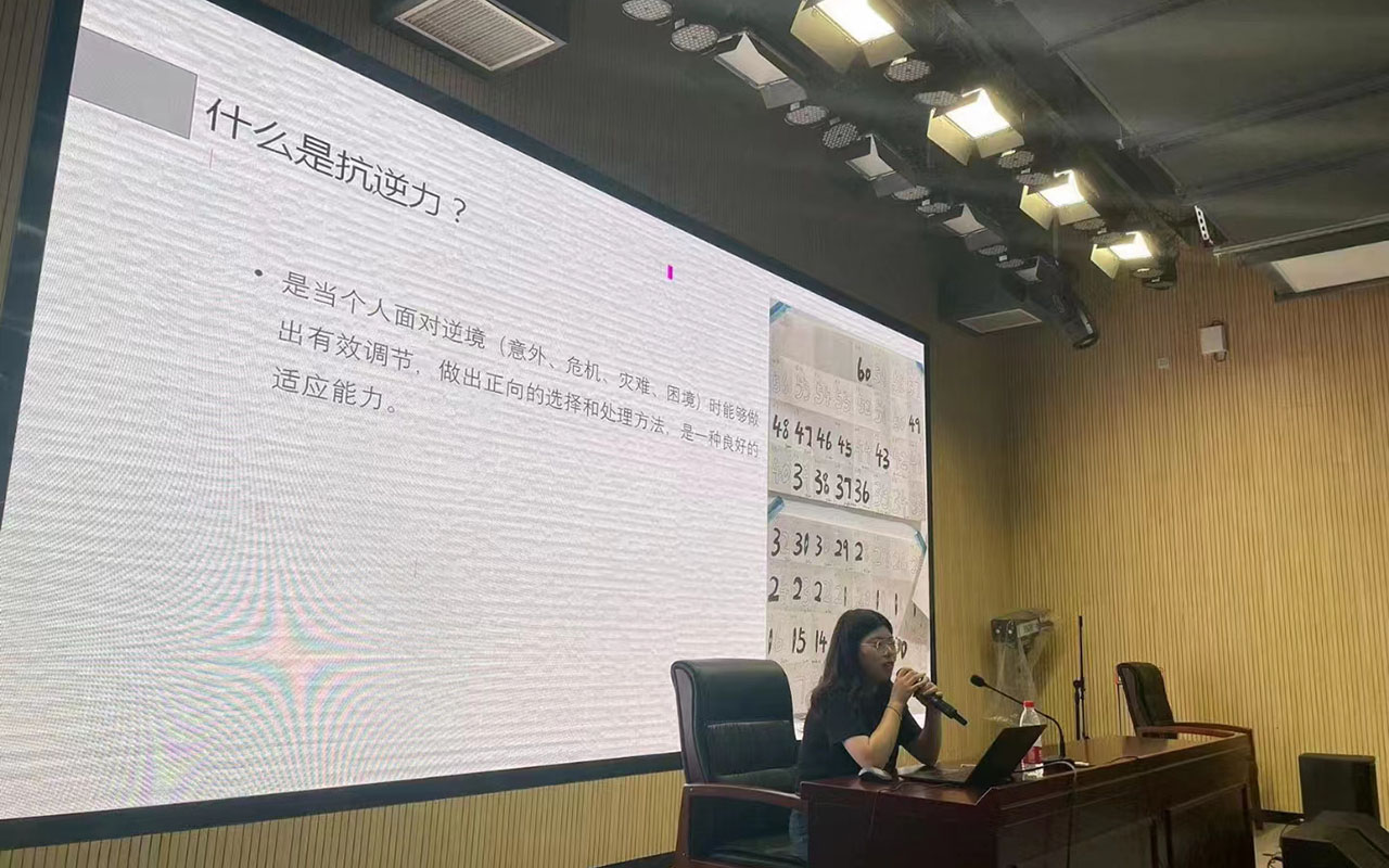 饶阳董玉娣中学